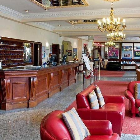 Britannia Hotel, Stockport Bagian luar foto