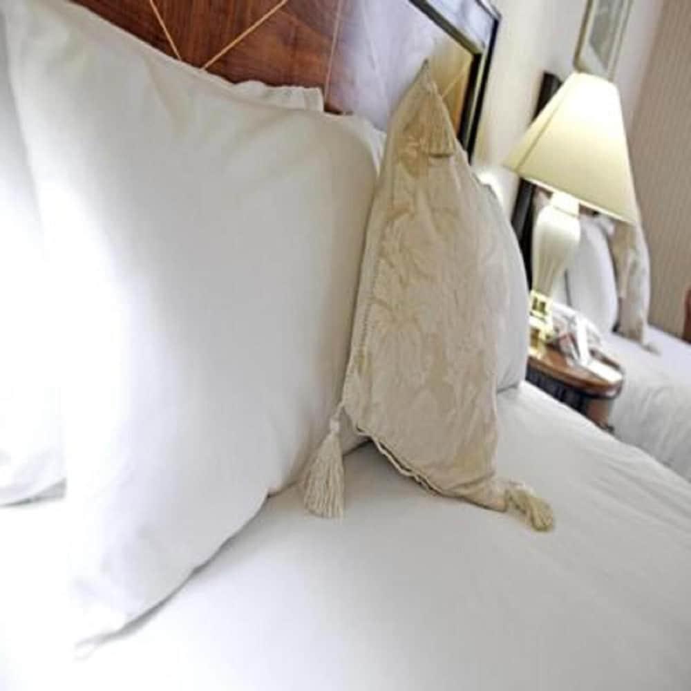 Britannia Hotel, Stockport Bagian luar foto