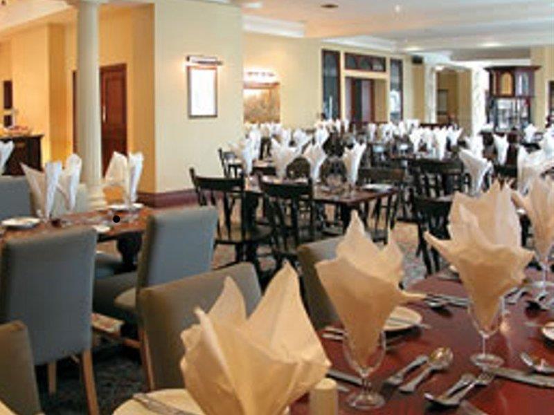 Britannia Hotel, Stockport Bagian luar foto