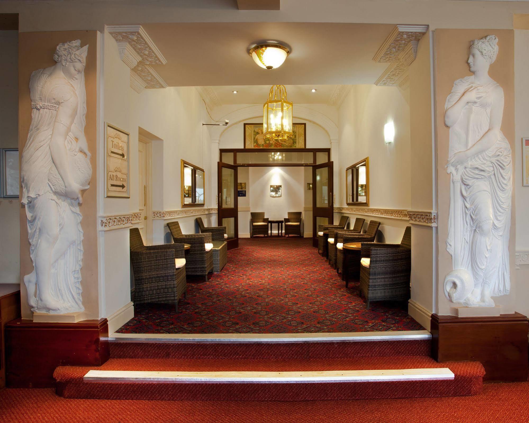 Britannia Hotel, Stockport Bagian luar foto