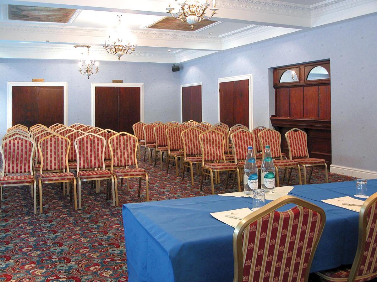 Britannia Hotel, Stockport Bagian luar foto